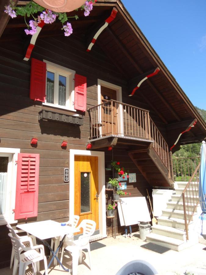 Zimmervermietung Ackersand Stalden Exterior foto